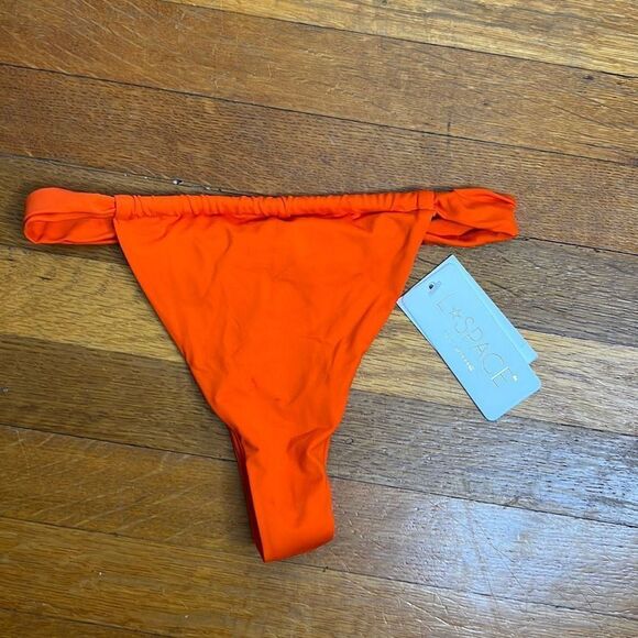 L*Space Gina bottom Bitsy Swim Bottoms Poppy Orange NWT Size Small - Picture 2 of 6